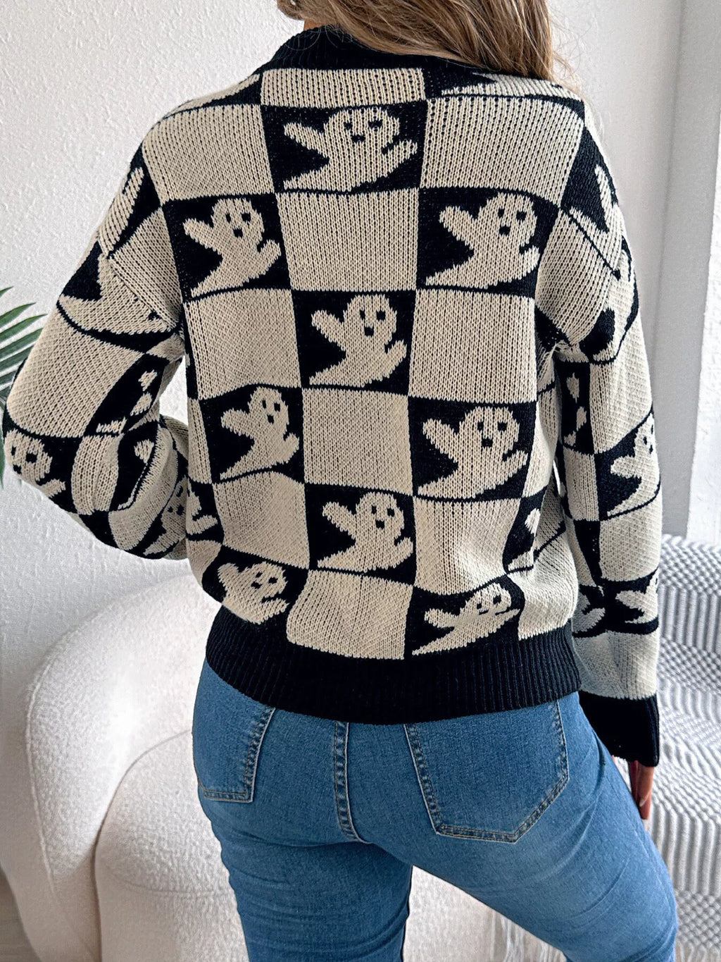 Black checkerboard cat knit sweater for women