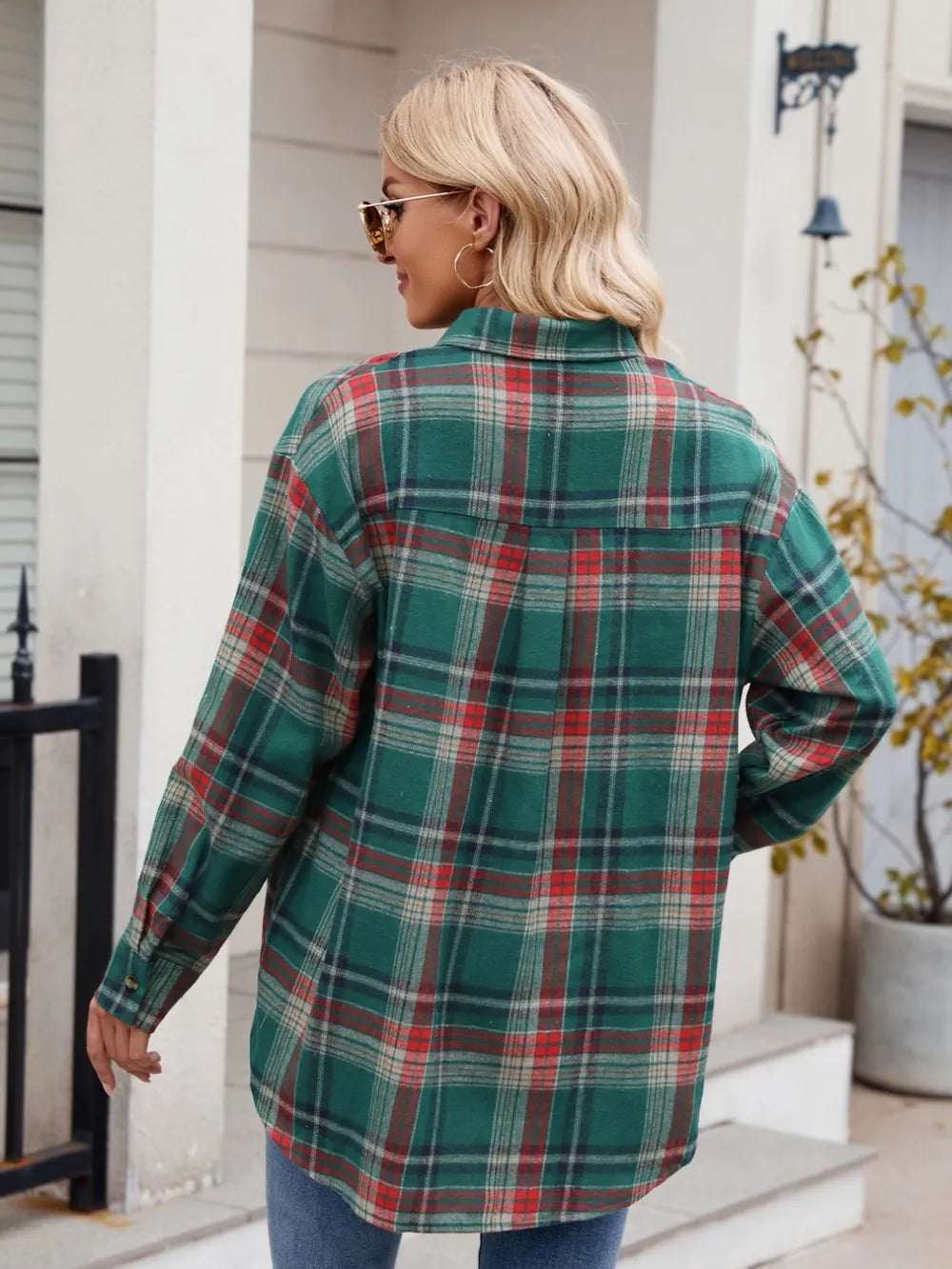Women's plaid long sleeve button-up shirt with chest pocket