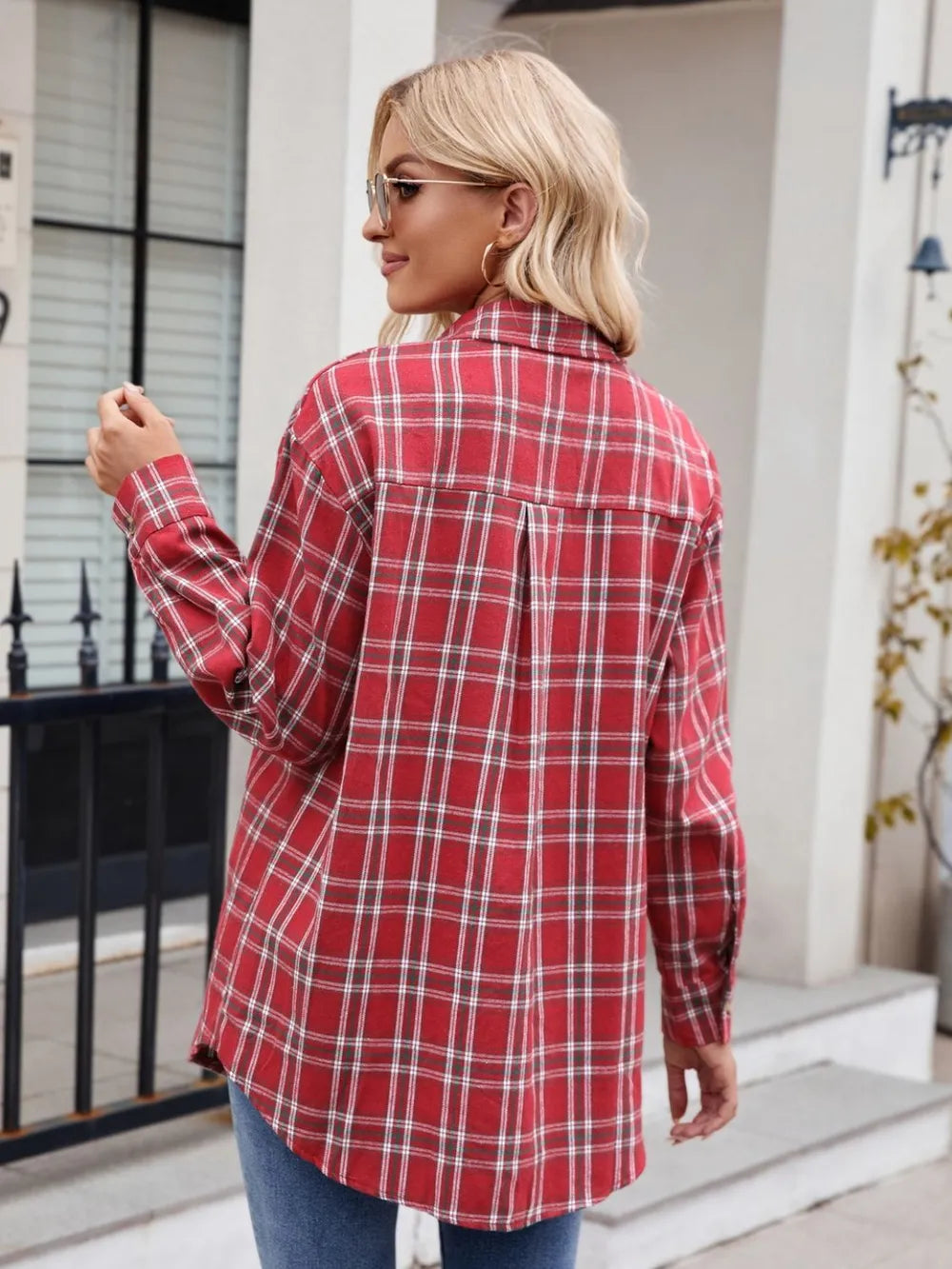 Plaid long sleeve shirt for women with button-front closure